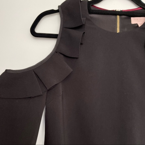 Ted Baker Siiara Frill Cold Shoulder Dress, black size 0 - Picture 6 of 9